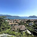 Lägenhet La Contea Panoramica 130 Mq Parking Free