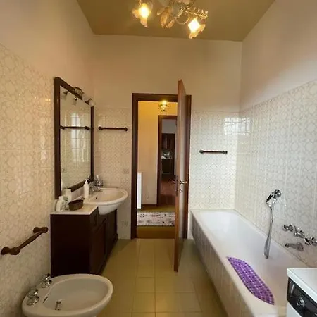 La Contea Panoramica 130 Mq Parking Free Апартаменты Стреза