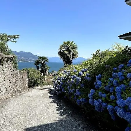 La Contea Panoramica 130 Mq Parking Free شقة