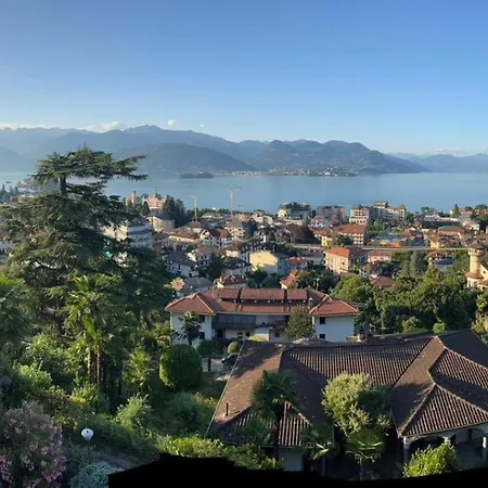 La Contea Panoramica 130 Mq Parking Free Apartment Stresa