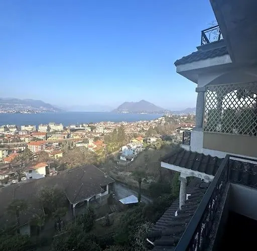 Apartmán La Contea Panoramica 130 Mq Parking Free Stresa